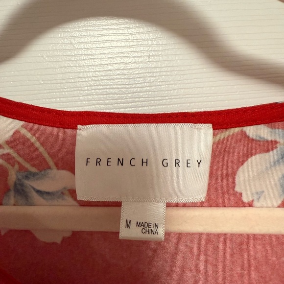 French Grey Red and White Floral Dress - Picture 3 of 3